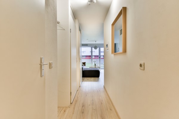 Medium property photo - Ladogameerhof 113, 1060 RE Amsterdam